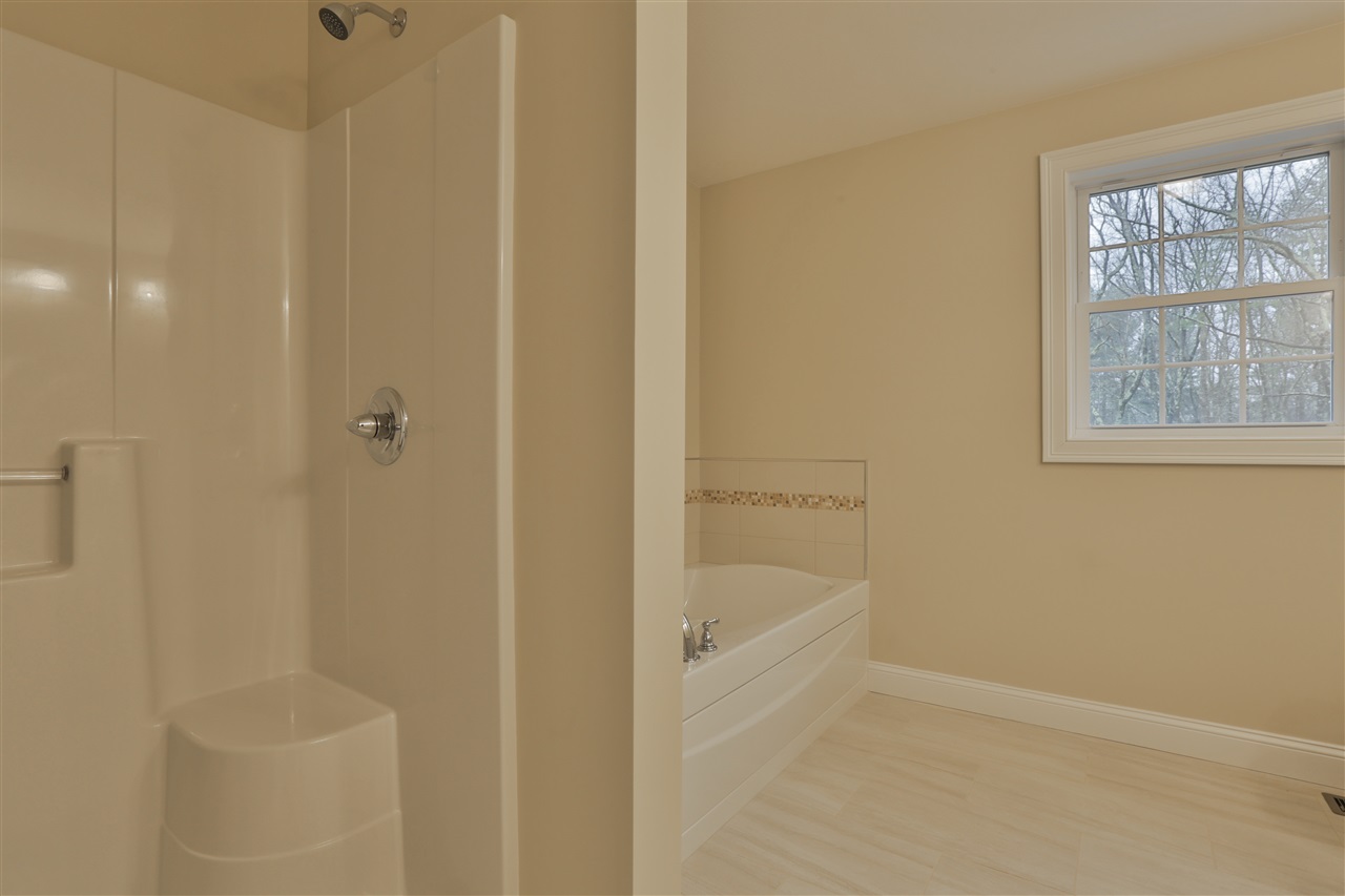 19 Zion Hill Road Salem, NH 03079 - Photo 24 of 31