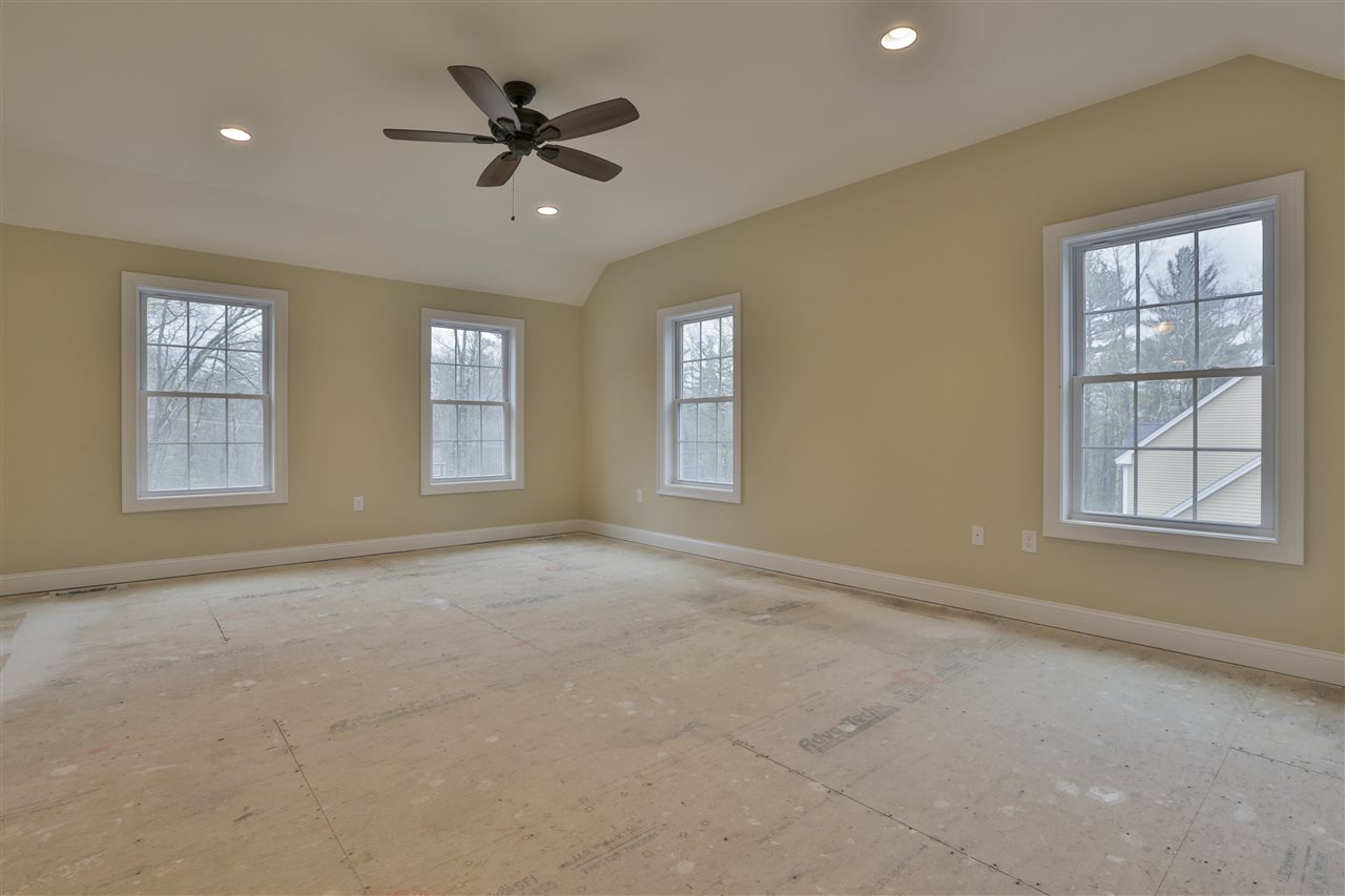 19 Zion Hill Road Salem, NH 03079 - Photo 27 of 31