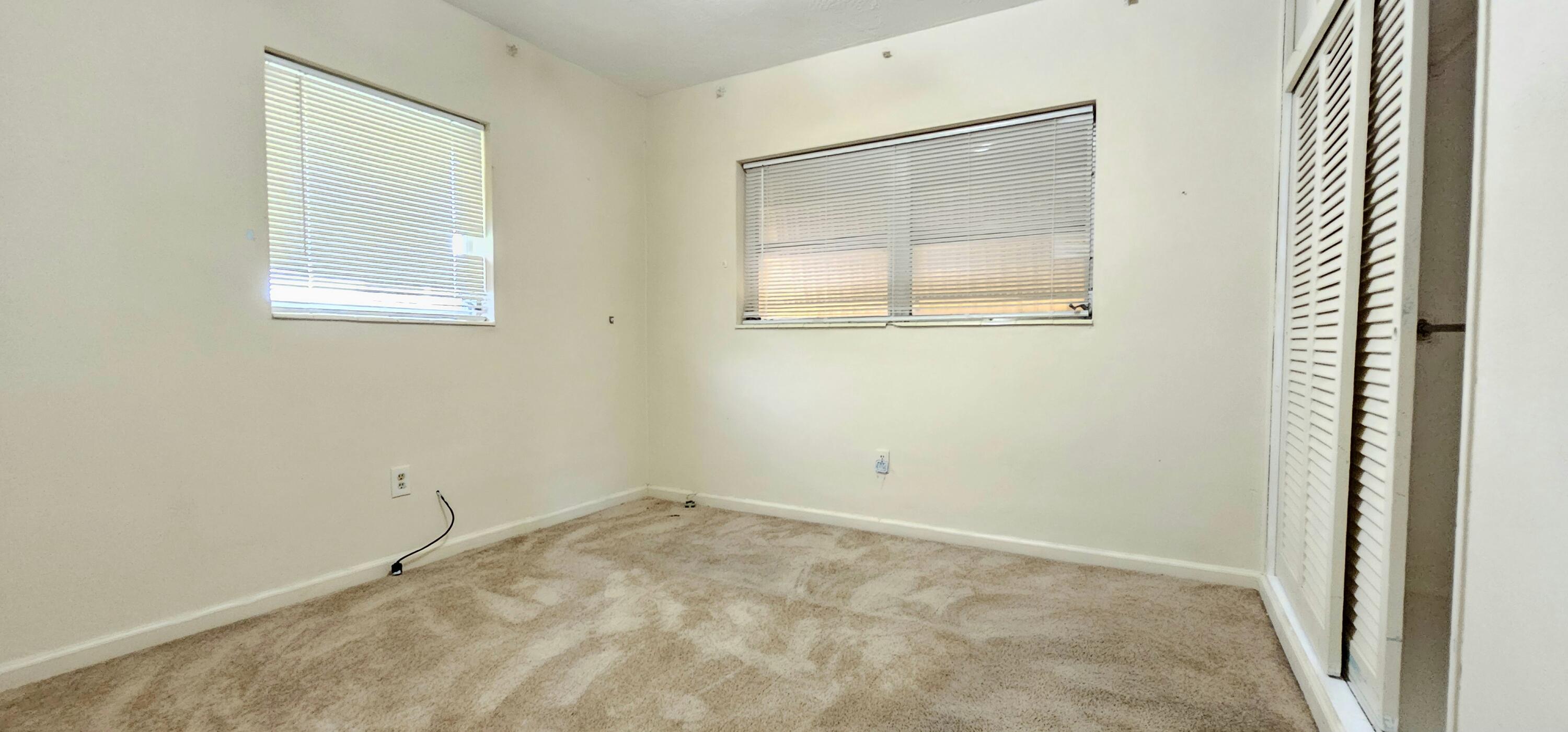 632 Southwest 13th Street Belle Glade, FL 33430 - Photo 13 of 25 20250923_153349