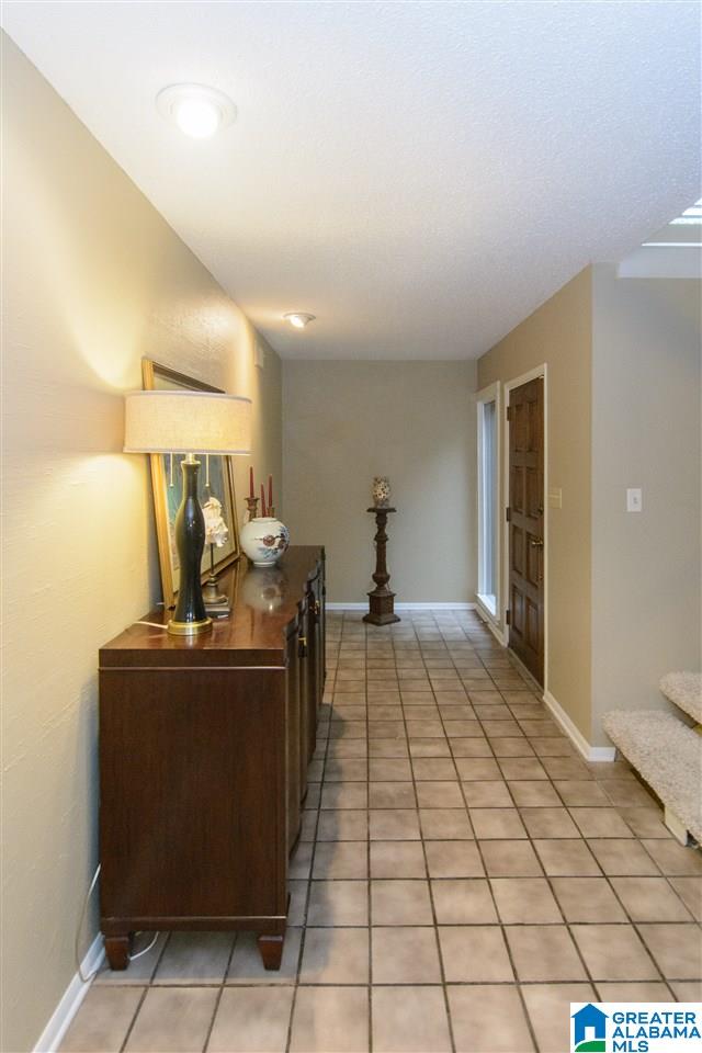 1524 Saulter View Road Birmingham, AL 35209 - Photo 3 of 50