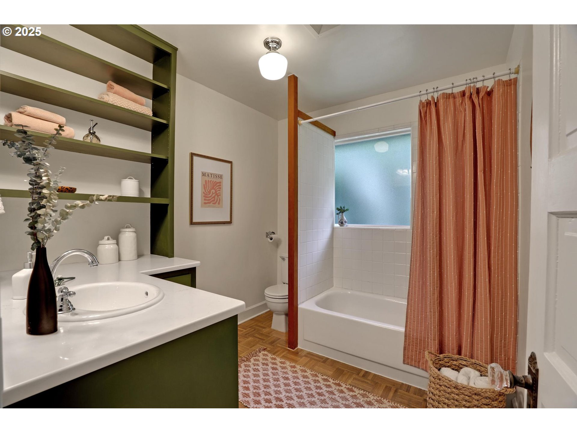 5014 Southwest Custer Street Portland, OR 97219 - Photo 23 of 46 Gallery Image 23