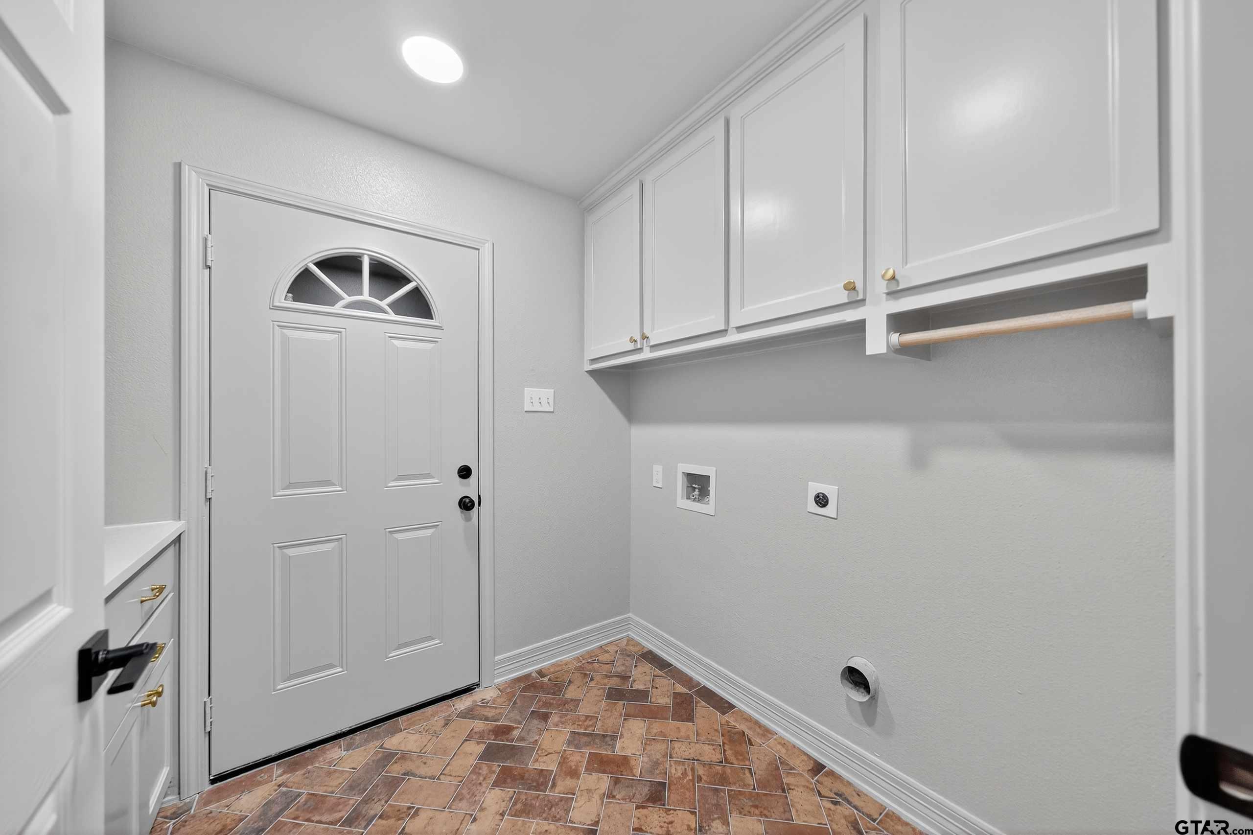 3409 Pebblebrook Drive Tyler, TX 75707 - Photo 46 of 48 a view of an empty room