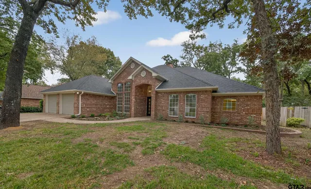$499,900 | 3409 Pebblebrook Drive, Tyler, TX 75707