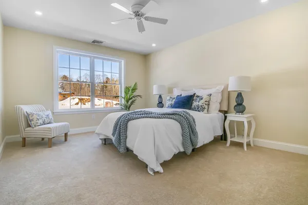 $554,900 | 5 A Violette Drive, Unit 1, Epping, NH 03042