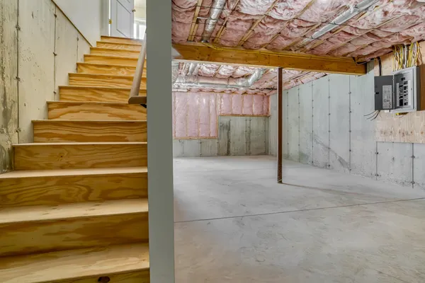 $554,900 | 5 A Violette Drive, Unit 1, Epping, NH 03042