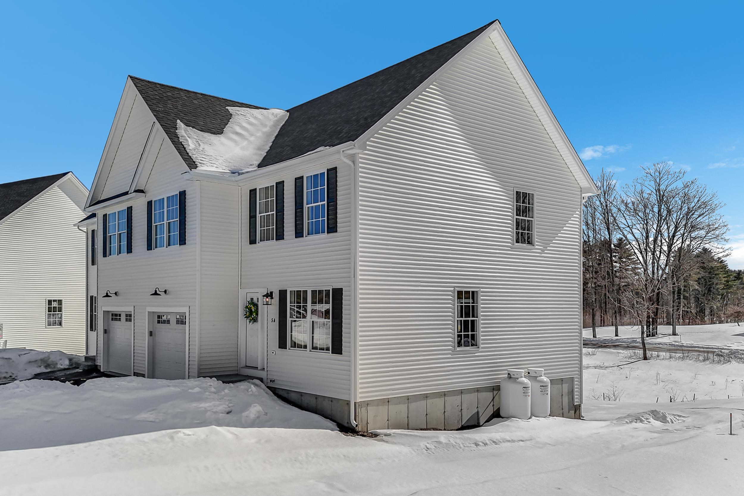 5 A Violette Drive, Unit 1 Epping, NH 03042 - Photo 3 of 42