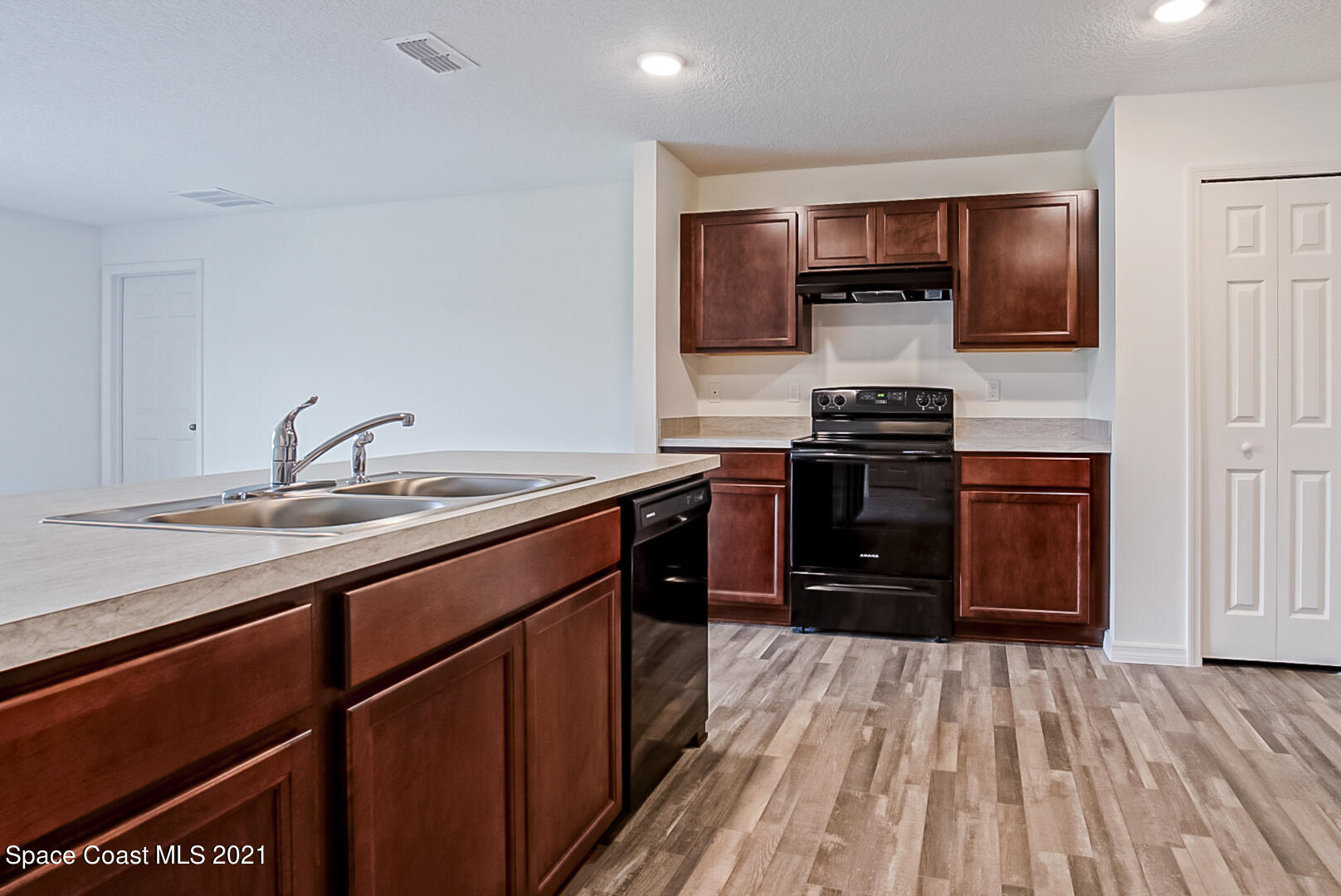 461 Scanlon Road Palm Bay, FL 32908 - Photo 11 of 11 Sylvester (1)