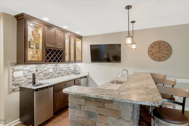 $1,199,000 | 25 Mckayla Lane, Bracey, VA 23919