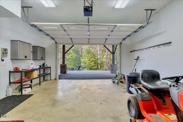 $1,199,000 | 25 Mckayla Lane, Bracey, VA 23919