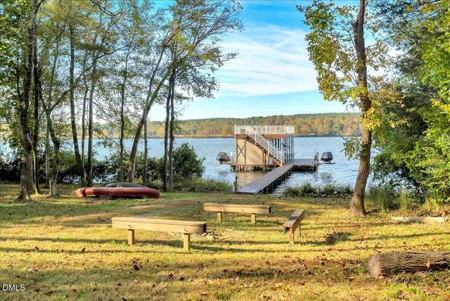 $1,199,000 | 25 Mckayla Lane, Bracey, VA 23919