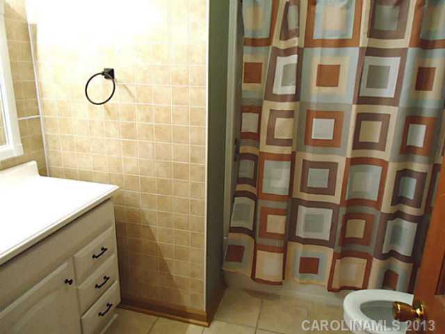 1244 Marys Grove Road Cherryville, NC 28021 - Photo 12 of 16 Gallery Image 12