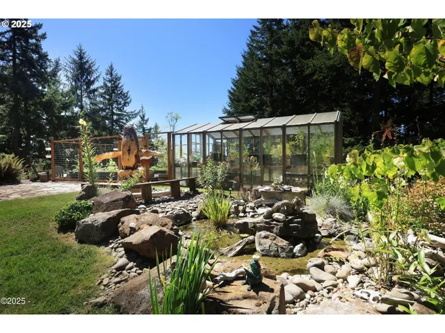 an outdoor sitting area with golf course