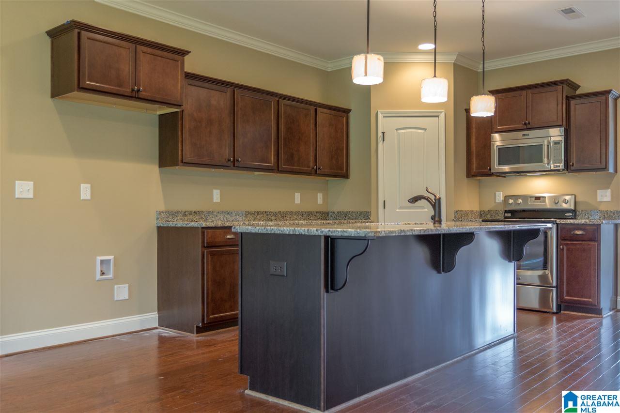 810 Madison Lane Helena, AL 35080 - Photo 4 of 24