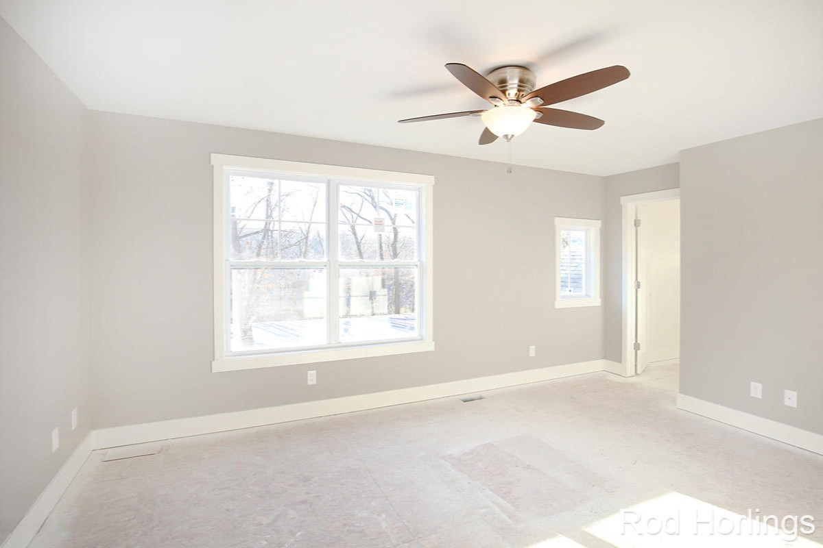 2313 4 Mile Road Northeast Grand Rapids, MI 49525 - Photo 11 of 20 IMG_9398