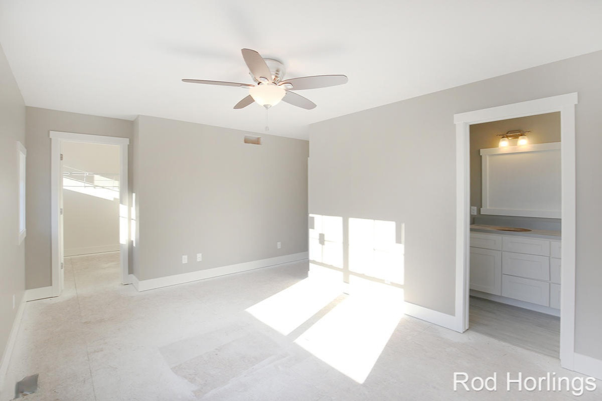 2313 4 Mile Road Northeast Grand Rapids, MI 49525 - Photo 12 of 20 IMG_9400