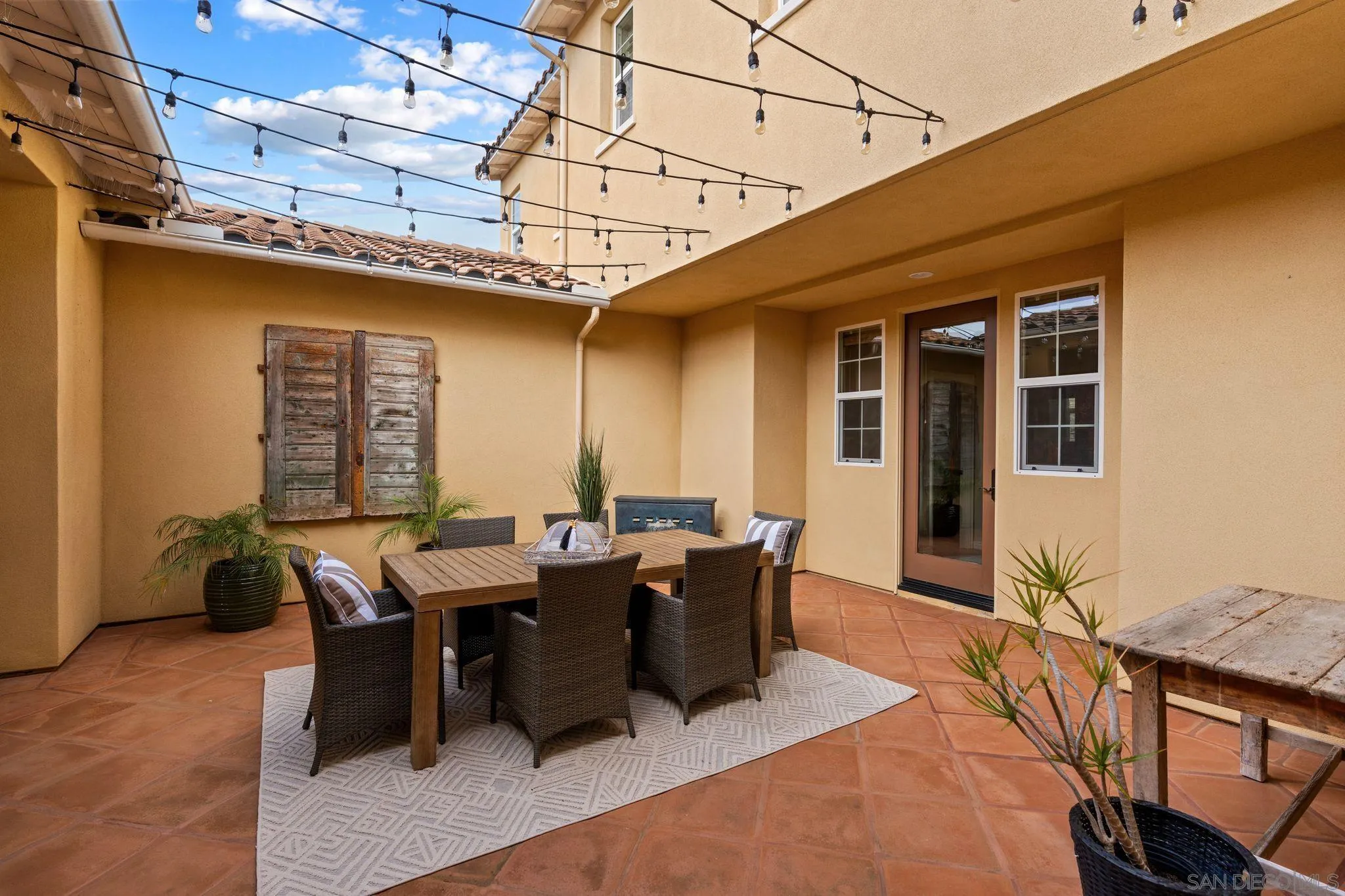 817 Dolphin Circle Encinitas, CA 92024 - Photo 43 of 64
