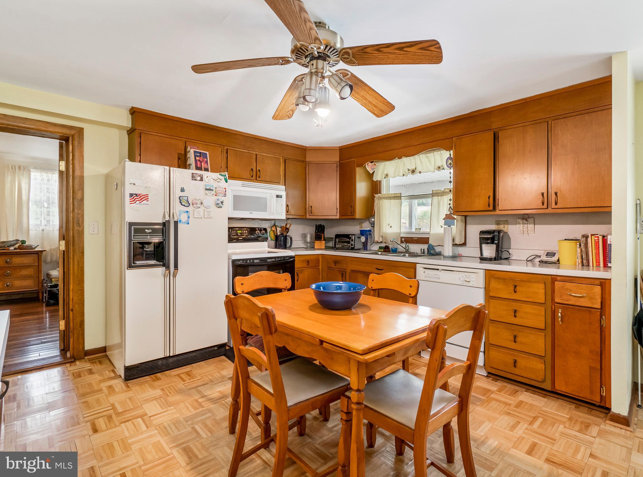 4349 Gross Mill Road Hampstead, MD 21074 - Photo 3 of 18 Plenty of Cabinets and Prep Space