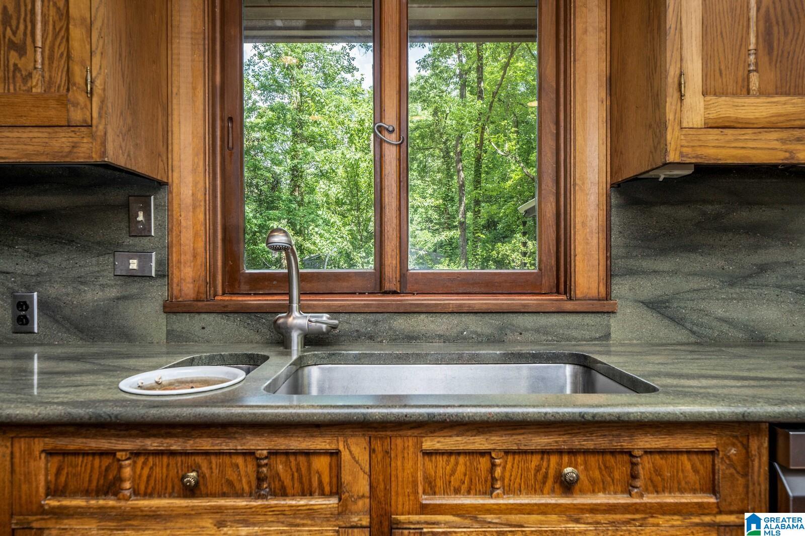 3343 Brookwood Road Birmingham, AL 35223 - Photo 30 of 86