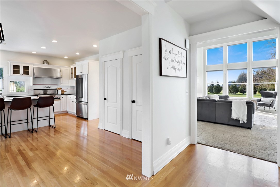 469 West Badger Road Lynden, WA 98264 - Photo 8 of 40