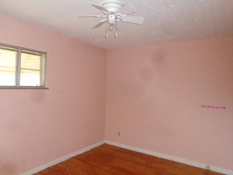 1739 Amsterdam Road Covington, KY 41011 - Photo 10 of 14 Gallery Image 10