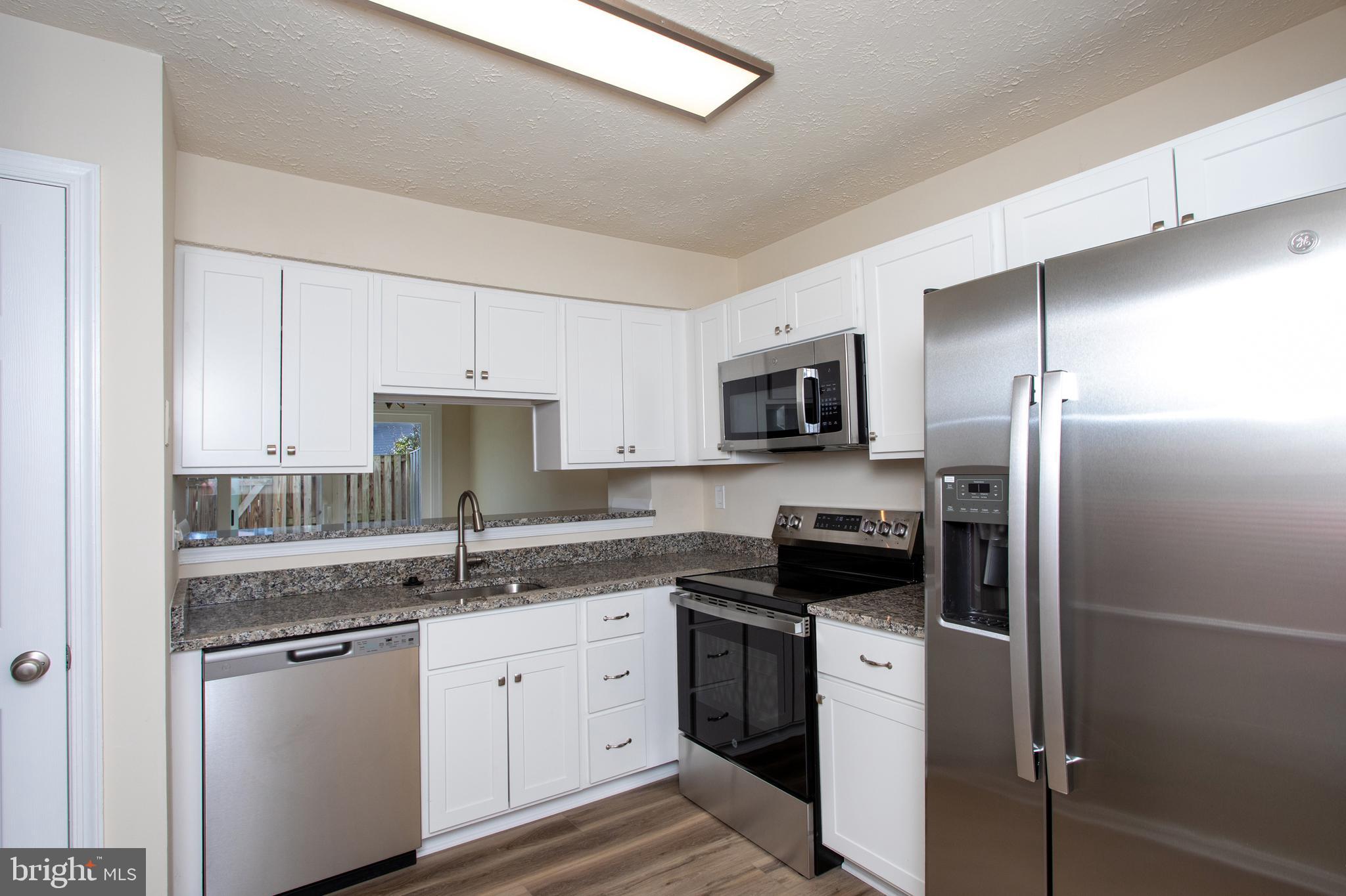 3147 Heath Cote Road Waldorf, MD 20602 - Photo 6 of 33 Kitchen