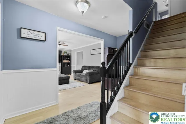 a view of entryway and hall