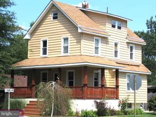 221 Warwick Road Magnolia, NJ 08049 - Photo 1 of 6