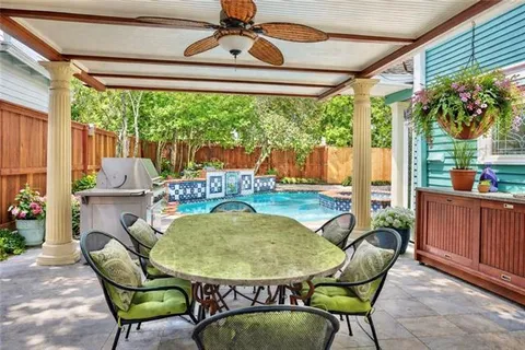 $1,045,000 | 965 Taft Place, New Orleans, LA 70119