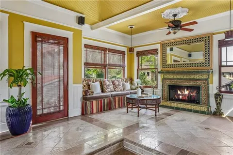 $1,045,000 | 965 Taft Place, New Orleans, LA 70119