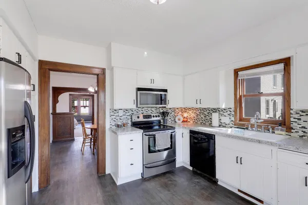 $215,000 | 360 McGrann Street, Green Isle, MN 55338