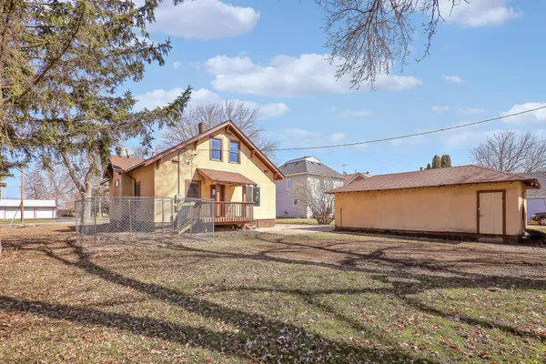 $215,000 | 360 McGrann Street, Green Isle, MN 55338