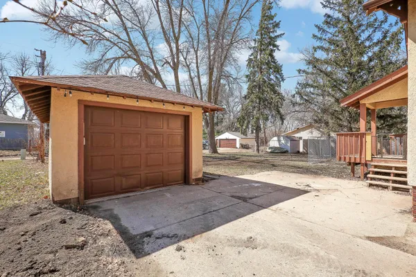 $215,000 | 360 McGrann Street, Green Isle, MN 55338