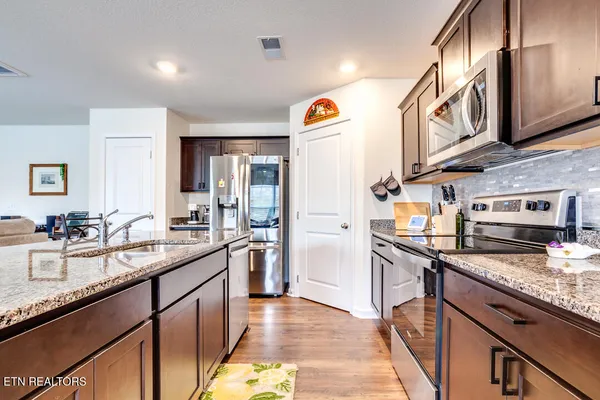 $318,900 | 120 Waverly, Talbott, TN 37877