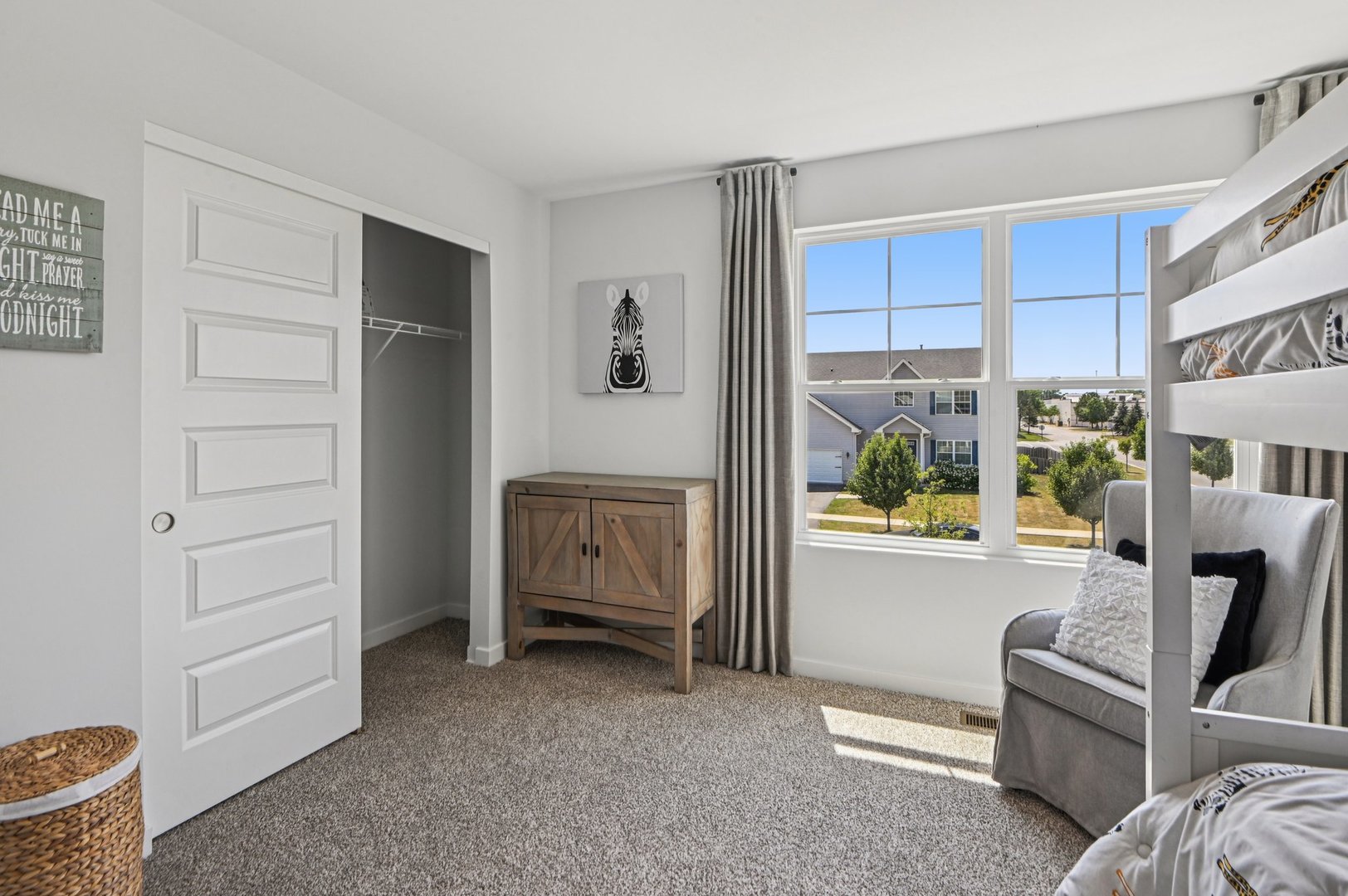 494 Arbor Ridge Drive Hampshire, IL 60140 - Photo 22 of 46 a view of livingroom with furniture and windows