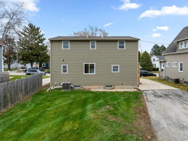 $449,900 | 1021 13th Avenue, Grafton, WI 53024