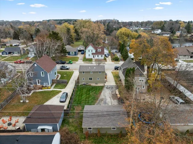 $449,900 | 1021 13th Avenue, Grafton, WI 53024