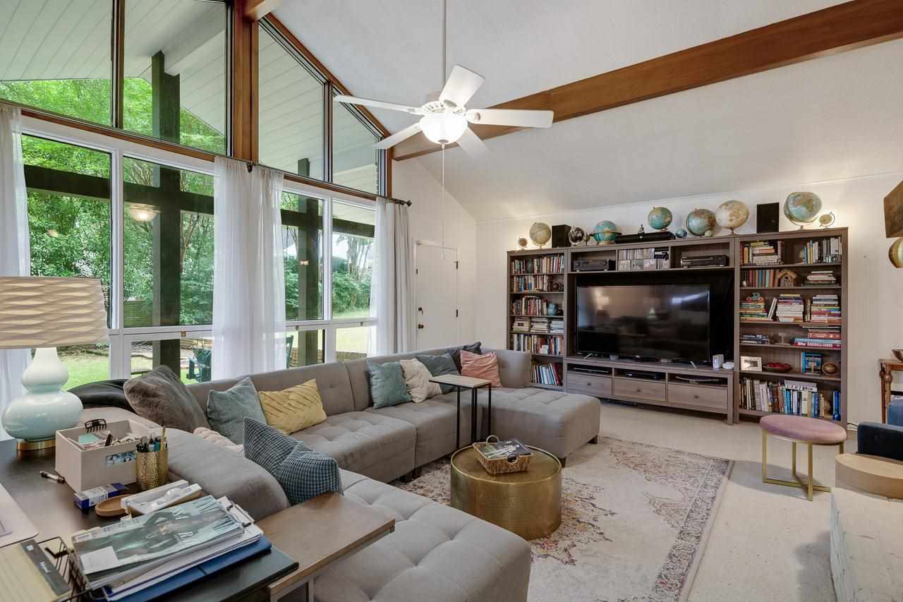 5697 Rich Road Memphis, TN 38120 - Photo 1 of 25