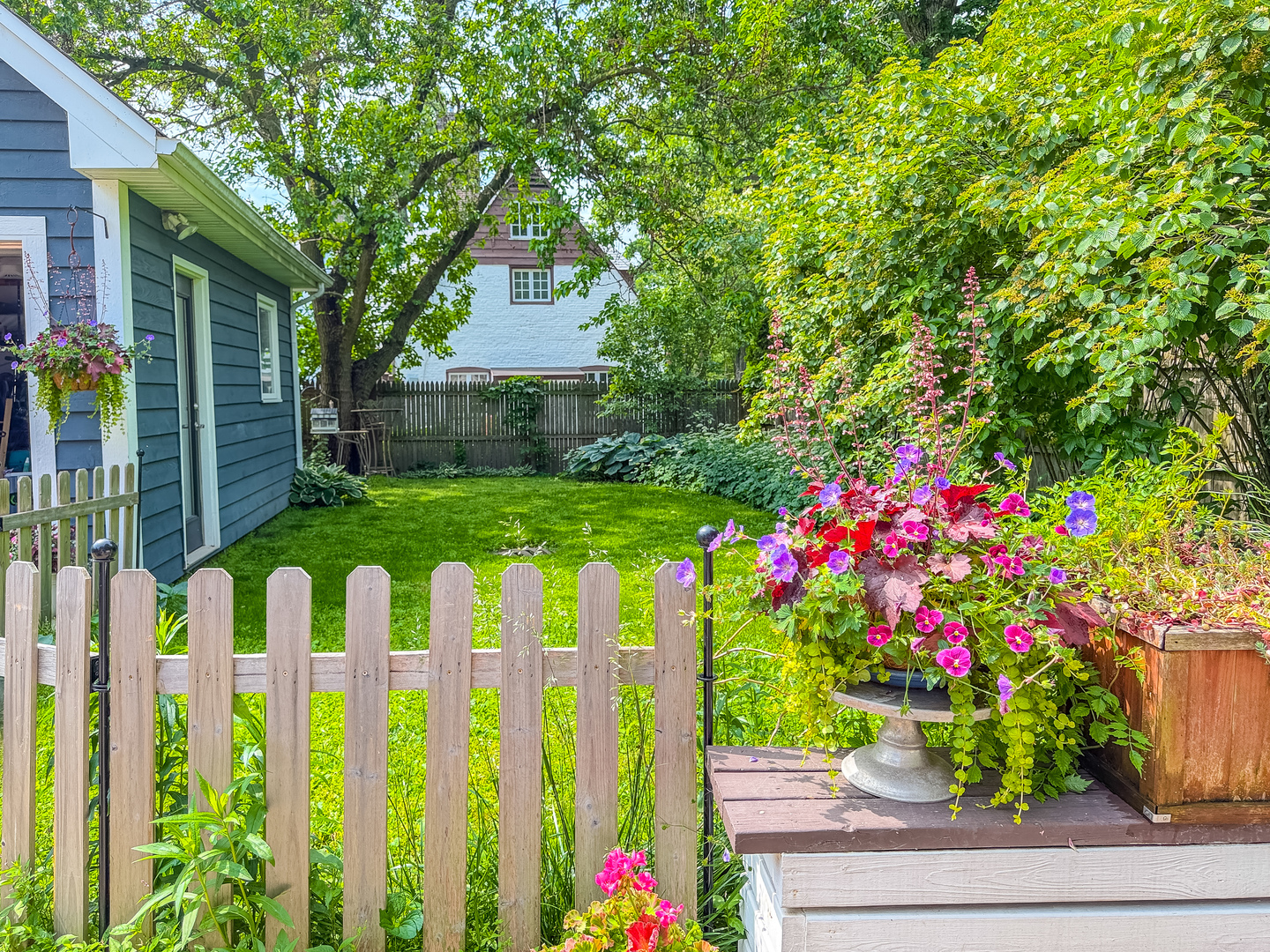 882 Willow Road Winnetka, IL 60093 - Photo 4 of 23