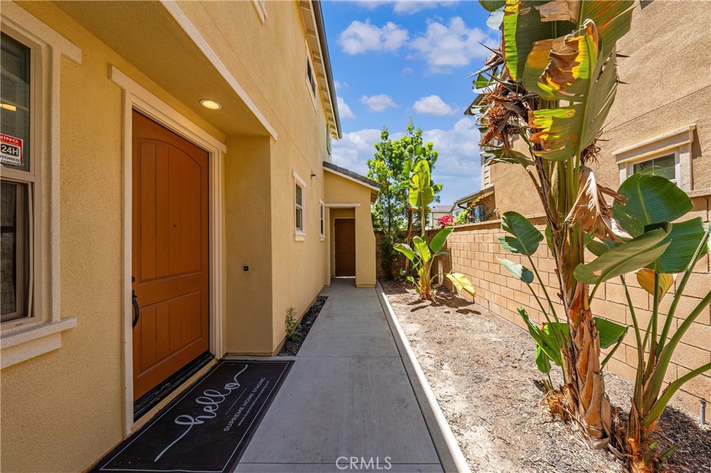 16 Windwalker Way Tustin, CA 92782 - Photo 5 of 50