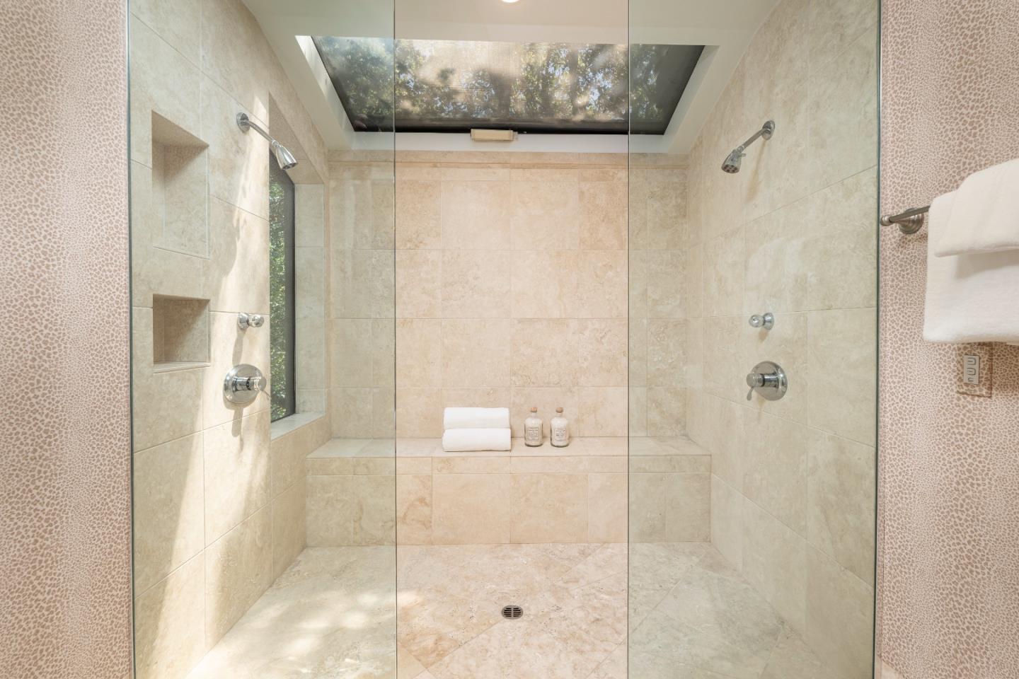 2 Franciscan Ridge Portola Valley, CA 94028 - Photo 19 of 39 Gallery Image 19