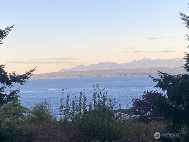 $1,200,000 | 4957 Scurlock Road, Freeland, WA 98249