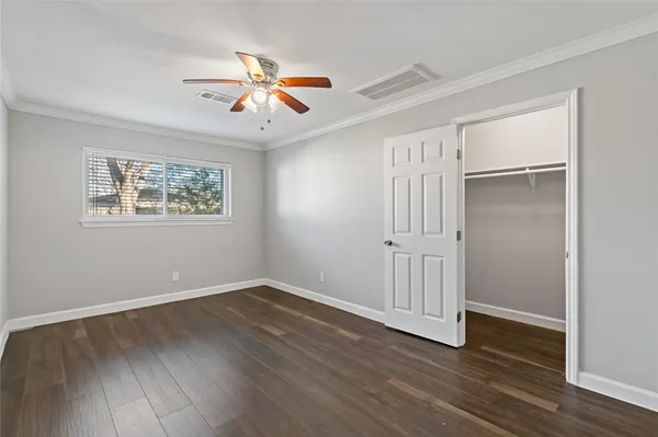 $2,495 | 11403 Braewick Drive, Houston, TX 77035