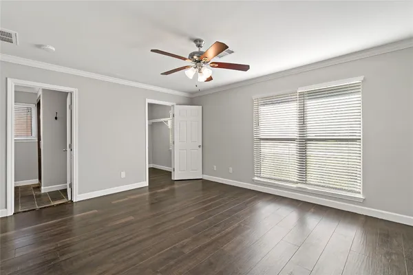 $2,495 | 11403 Braewick Drive, Houston, TX 77035