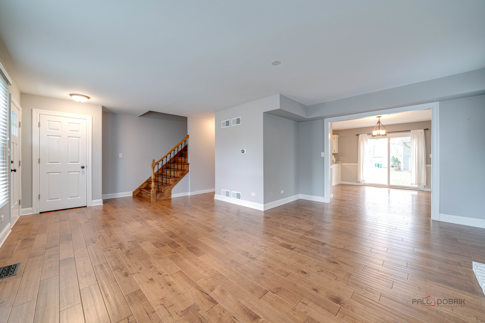 260 Pilgrims Path Gurnee, IL 60031 - Photo 8 of 41 Gallery Image 8