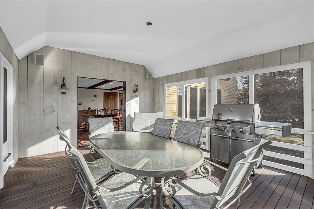 332 Still River Road Harvard, MA 01451 - Photo 16 of 42