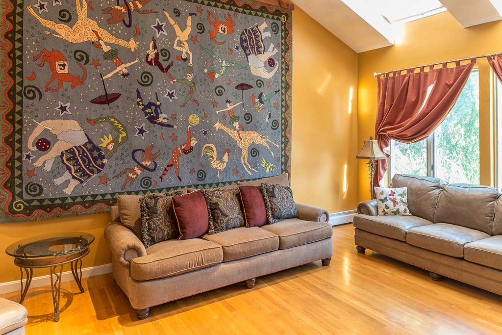 16 Lehman Road Marblehead, MA 01945 - Photo 9 of 21 a living room with furniture and a couch