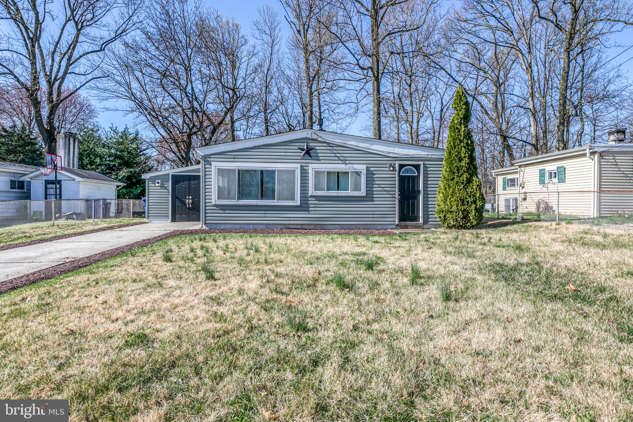 520 Estate Road Maple Shade, NJ 08052 - Photo 2 of 28