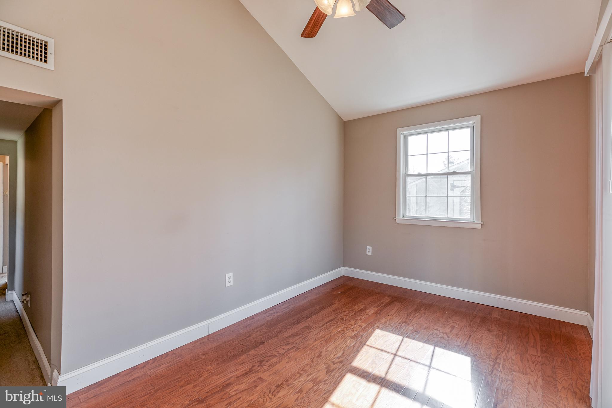 520 Estate Road Maple Shade, NJ 08052 - Photo 16 of 28