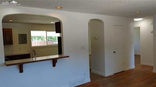 2003 North Chelton Road Colorado Springs, CO 80909 - Photo 4 of 20 Gallery Image 4