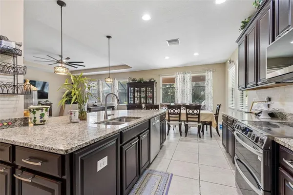 $920,000 | 7090 88th Avenue North, Pinellas Park, FL 33782